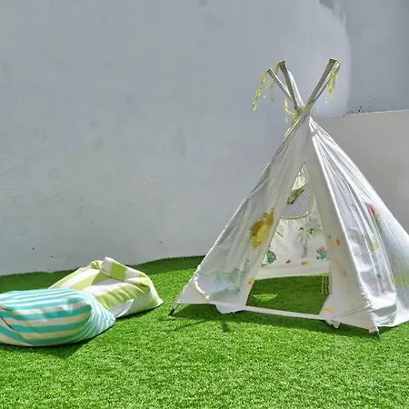 Family Summertime Belem Apartment!